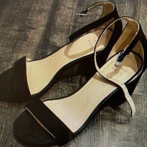 Elegant Black Women's Sandals